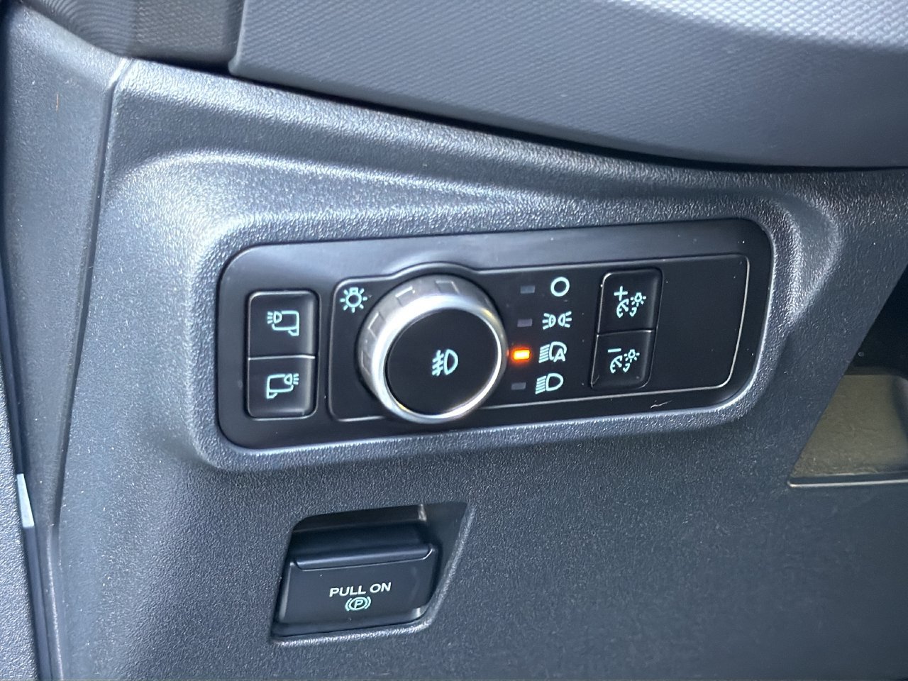 Used 2023 Ford Bronco Raptor AWD/4WD image 18
