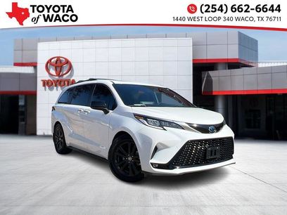 Used 2022 Toyota Sienna XSE