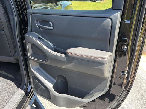 New 2026 Nissan Frontier PRO-4X w/ Pro Premium Package AWD/4WD image 16