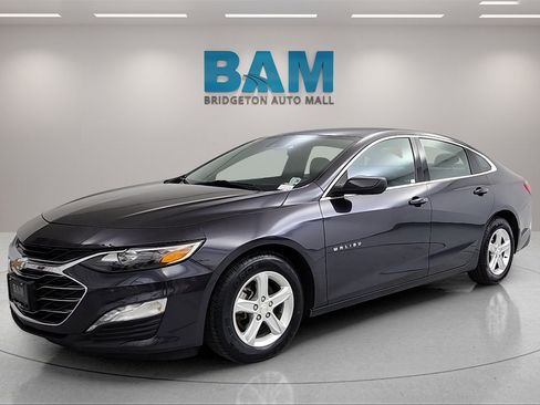 Used 2023 Chevrolet Malibu LT image 19