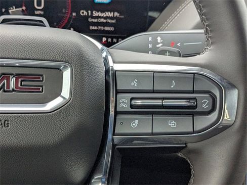 Used 2025 GMC Yukon Elevation w/ Elevation Premium Package image 31