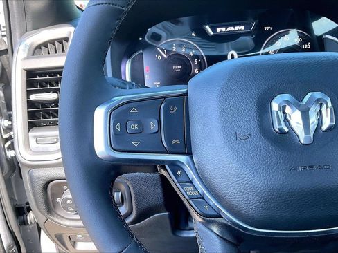 New 2026 RAM 1500 Big Horn AWD/4WD image 28