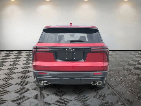 New 2026 Chevrolet Traverse LT w/ Enhanced Driving Package image 6