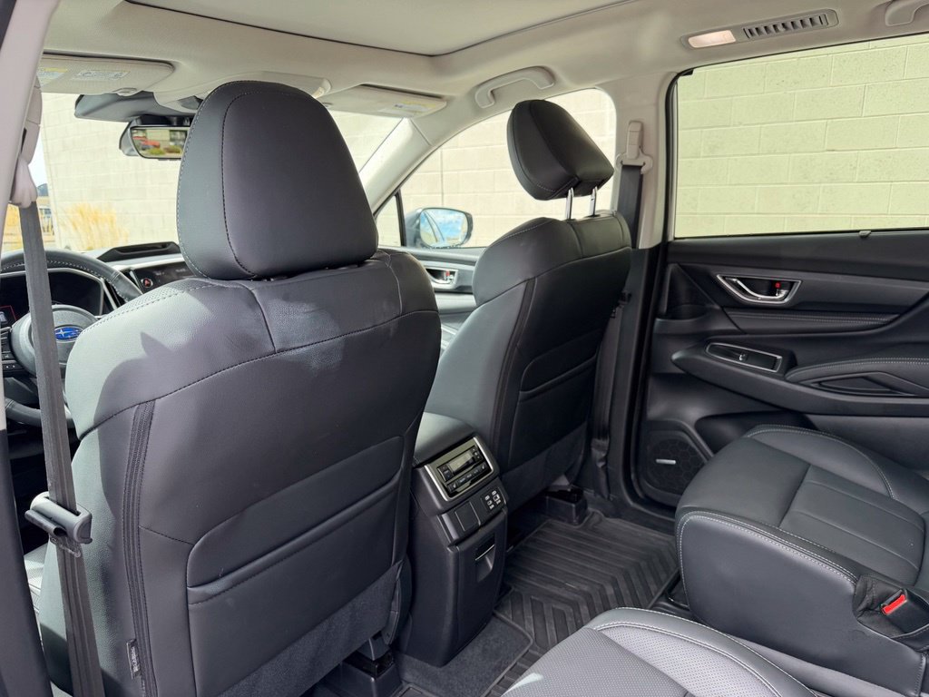 Used 2026 Subaru Ascent Limited AWD/4WD image 24
