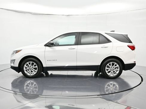 Used 2020 Chevrolet Equinox LS w/ LS Convenience Package image 8