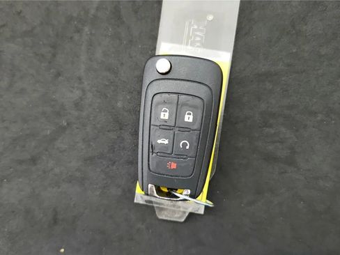 Used 2011 Buick LaCrosse CXL w/ Driver Confidence Package image 21