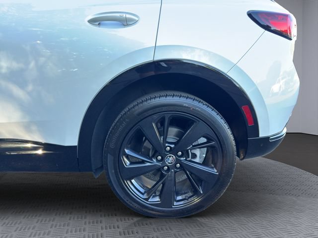 Used 2023 Buick Envision Essence w/ Sport Touring Package AWD/4WD image 31