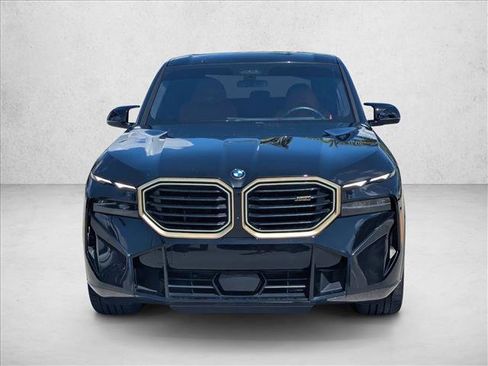 Used 2023 BMW XM AWD/4WD image 2