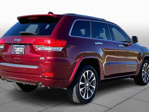 Used 2017 Jeep Grand Cherokee Overland image 12