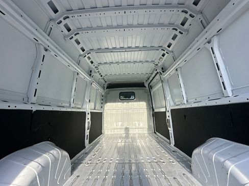 Used 2024 RAM ProMaster 2500 image 20