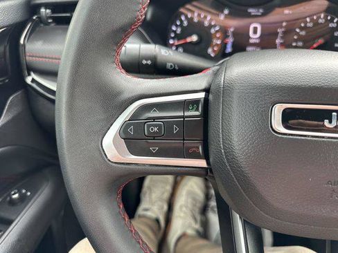 Certified 2025 Jeep Compass Trailhawk AWD/4WD image 20