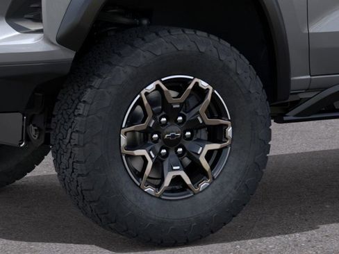 New 2026 Chevrolet Colorado ZR2 w/ Technology Package image 9