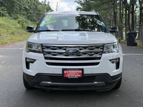 Used 2018 Ford Explorer XLT w/ Equipment Group 202A AWD/4WD image 2