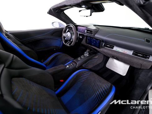 Used 2023 Maserati MC20 Spyder image 21