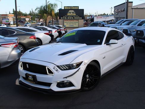 Used 2016 Ford Mustang GT w/ Interior & Wheel Package RWD image 39