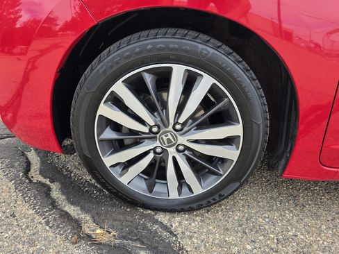 Used 2016 Honda Fit EX image 39