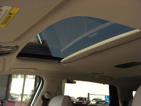 Used 2022 Hyundai Palisade SEL w/ 8P Bench Seat Package FWD image 7