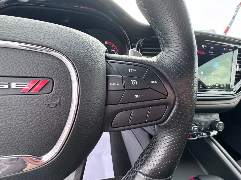 Used 2025 Dodge Durango GT AWD/4WD image 15