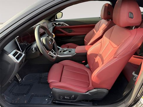 Certified 2025 BMW 430i xDrive Coupe w/ M Sport Package image 9