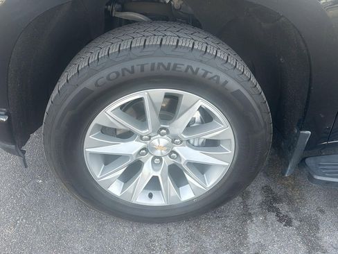 Used 2021 Chevrolet Silverado 1500 High Country w/ Safety Package II image 10