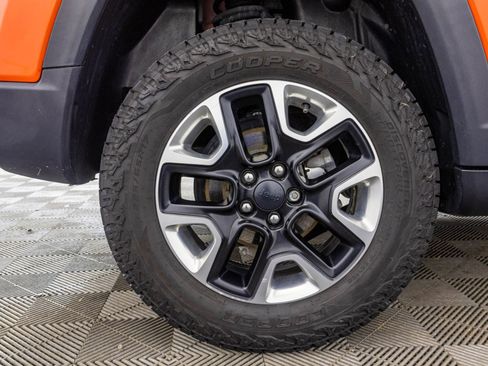 Used 2018 Jeep Compass Trailhawk w/ Leather Interior Group image 55