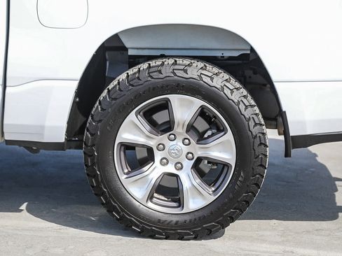 Used 2023 RAM 1500 Laramie AWD/4WD image 11