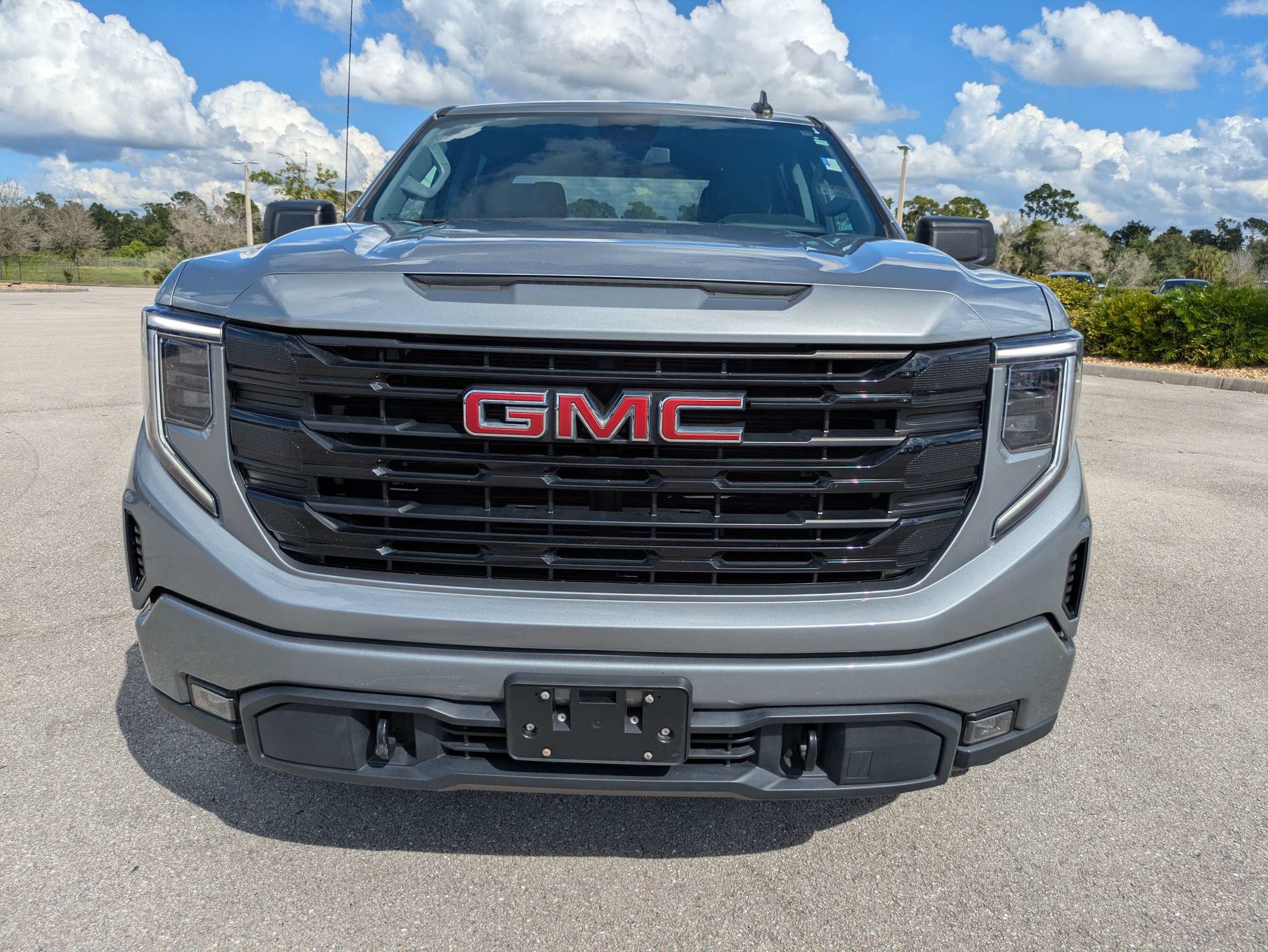 Used 2023 GMC Sierra 1500 Elevation AWD/4WD image 9