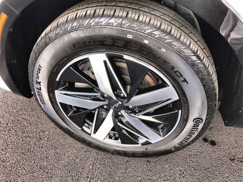 Used 2022 Kia Sorento S image 10