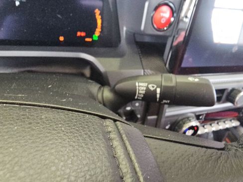 Certified 2025 Toyota Tacoma TRD Pro image 13