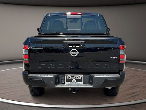 New 2025 Nissan Frontier SV w/ SV Convenience Package image 4