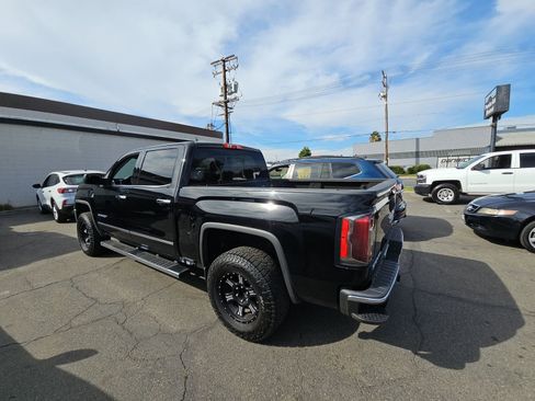 Used 2017 GMC Sierra 1500 SLT w/ SLT Premium Package image 6