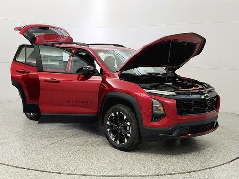 New 2026 Chevrolet Equinox RS w/ Safety and Technology Package FWD image 9