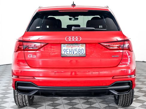 Used 2023 Audi Q3 2.0T Premium image 10
