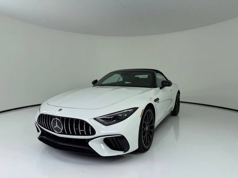 Used 2022 Mercedes-Benz SL 55 AMG 4MATIC image 1