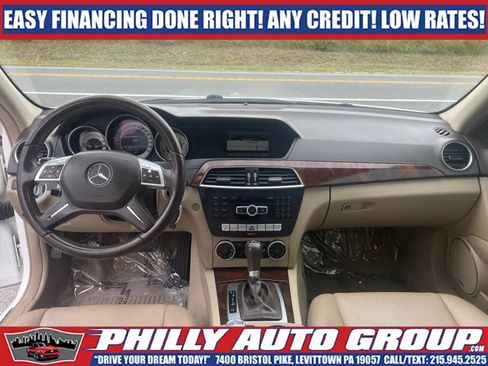 Used 2013 Mercedes-Benz C 250 Sedan image 10