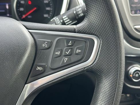 Used 2023 Chevrolet Equinox LT image 22