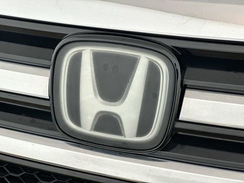 Used 2016 Honda Pilot Elite image 26