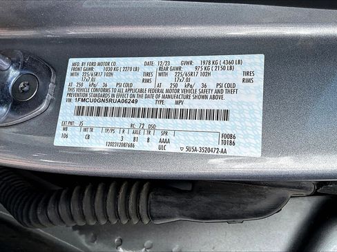 Used 2024 Ford Escape Active image 19