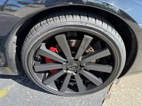 Used 2011 Chevrolet Corvette Convertible w/ Preferred Equipment Group RWD image 6
