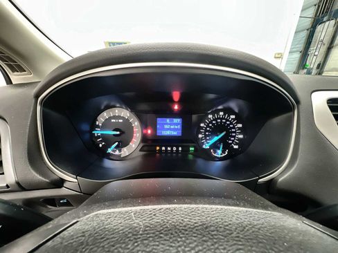 Used 2015 Ford Fusion S image 10