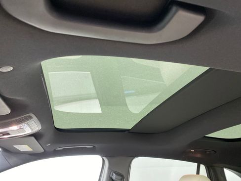 Used 2021 Mercedes-Benz GLA 250 4MATIC image 10