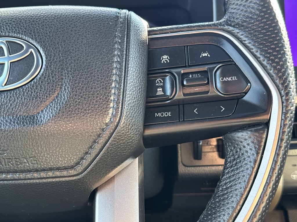 Used 2024 Toyota Tacoma Limited AWD/4WD image 20