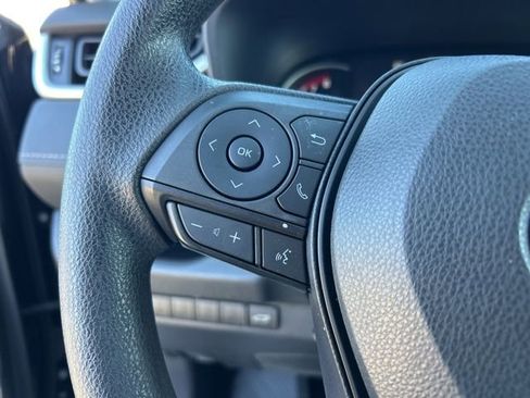 Used 2023 Toyota RAV4 XLE image 18