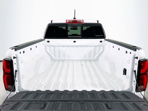 New 2026 Chevrolet Colorado LT image 25