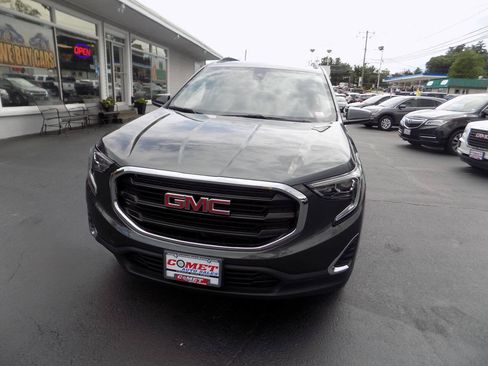 Used 2020 GMC Terrain SLE w/ Driver Convenience Package AWD/4WD image 10