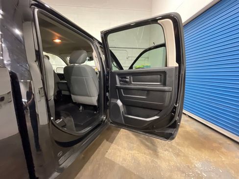 Used 2014 RAM 1500 Tradesman w/ Popular Equipment Group AWD/4WD image 16
