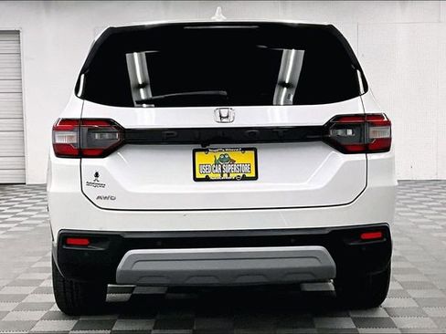 Used 2025 Honda Pilot EX-L image 5