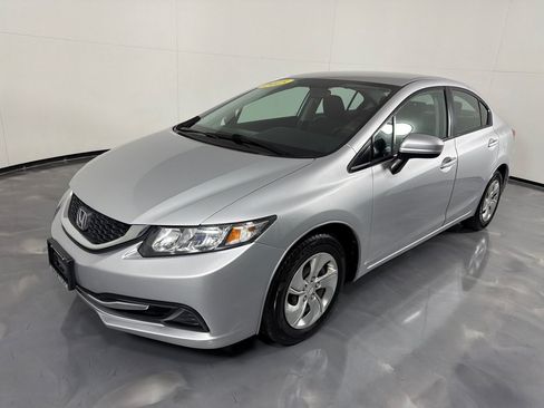 Used 2015 Honda Civic LX image 9