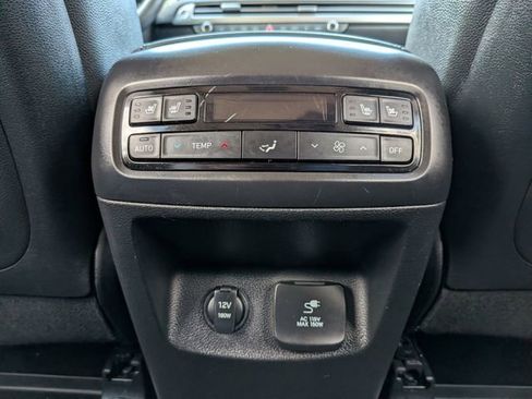 Used 2023 Hyundai Palisade Limited FWD image 28