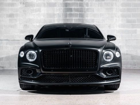 Used 2022 Bentley Flying Spur Plug-In Hybrid image 8